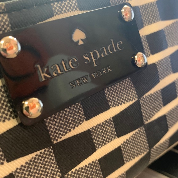 Authentic Kate Spade Makeup Bag - Picture 4 of 5